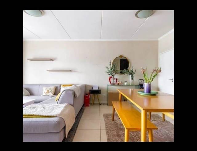 2 BEDROOM APARTMENT FOR SALE IN PETERVALE